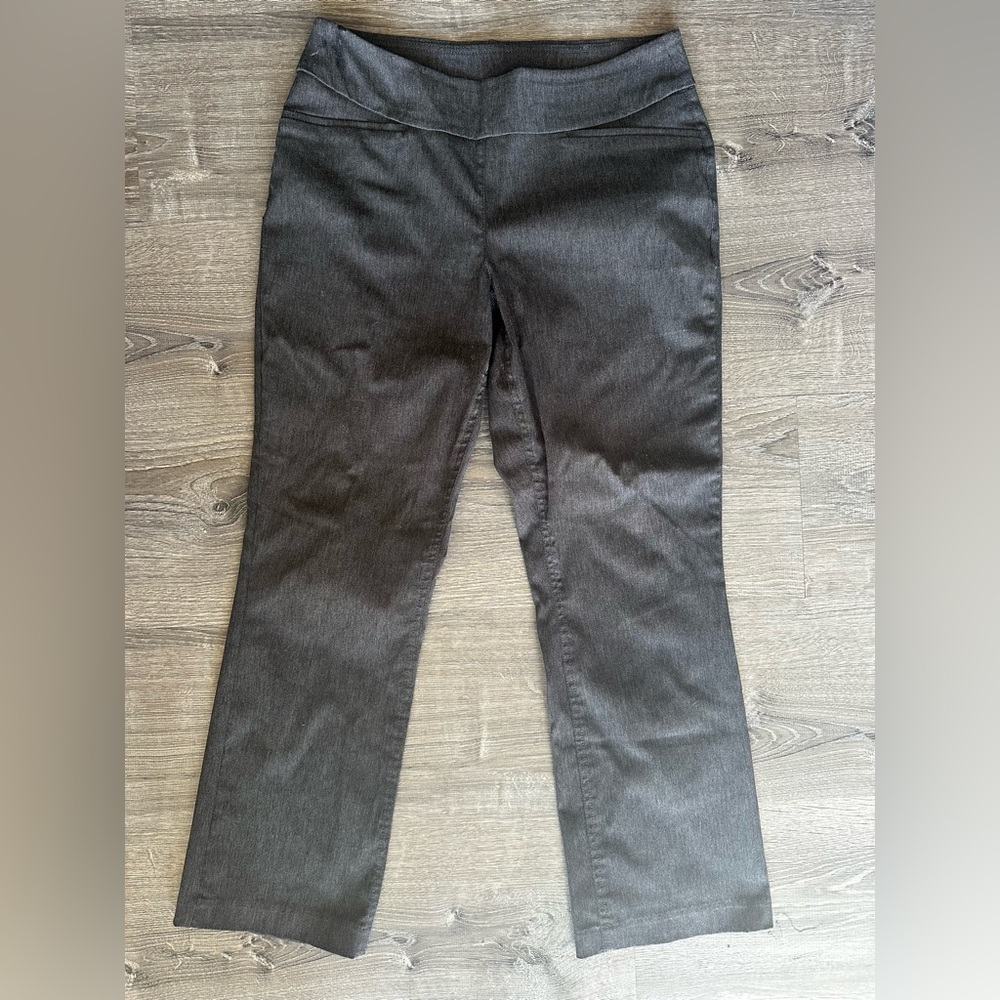 Westbound Gray Straight Leg Pants Sleek Modern Design